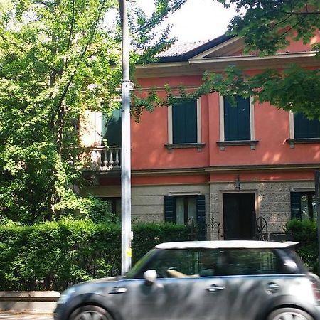 Апартаменти La Casa Di Viale Cairoli Тревізо Екстер'єр фото